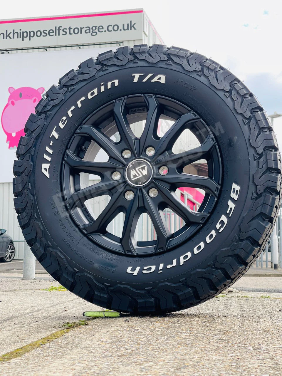 Thumbnail 2