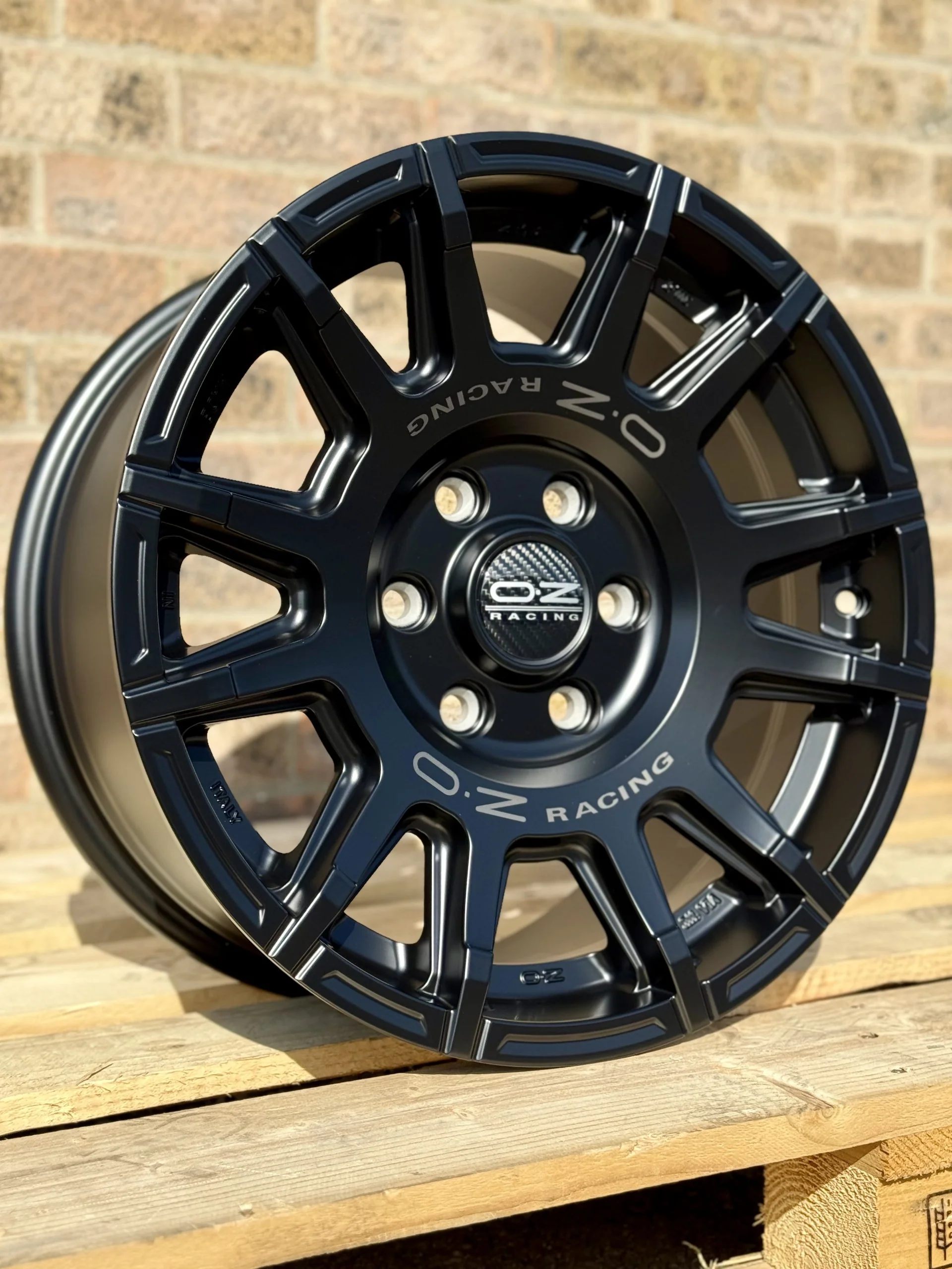 Volkswagen Crafter 17" Alloy Wheels