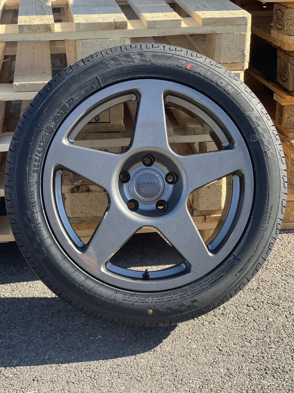 Product image 3